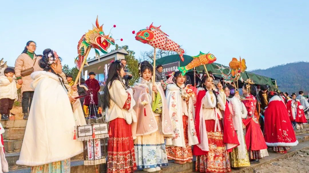 �µ�ʹ�����¾�ح����ʡZ6������ʱ���ſ��������������򴺶���