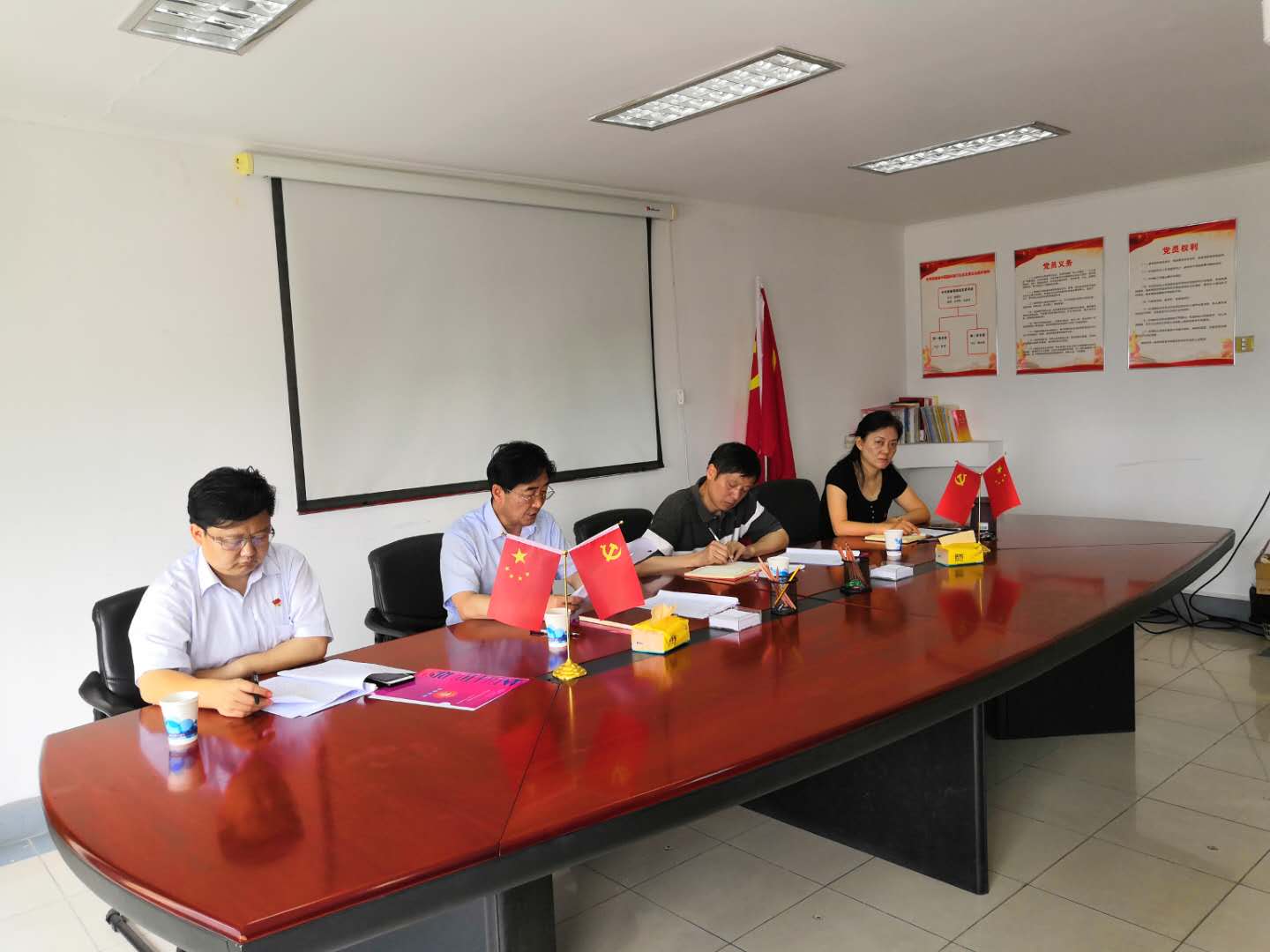 Z6��������ʱ���й������ٷ���վ