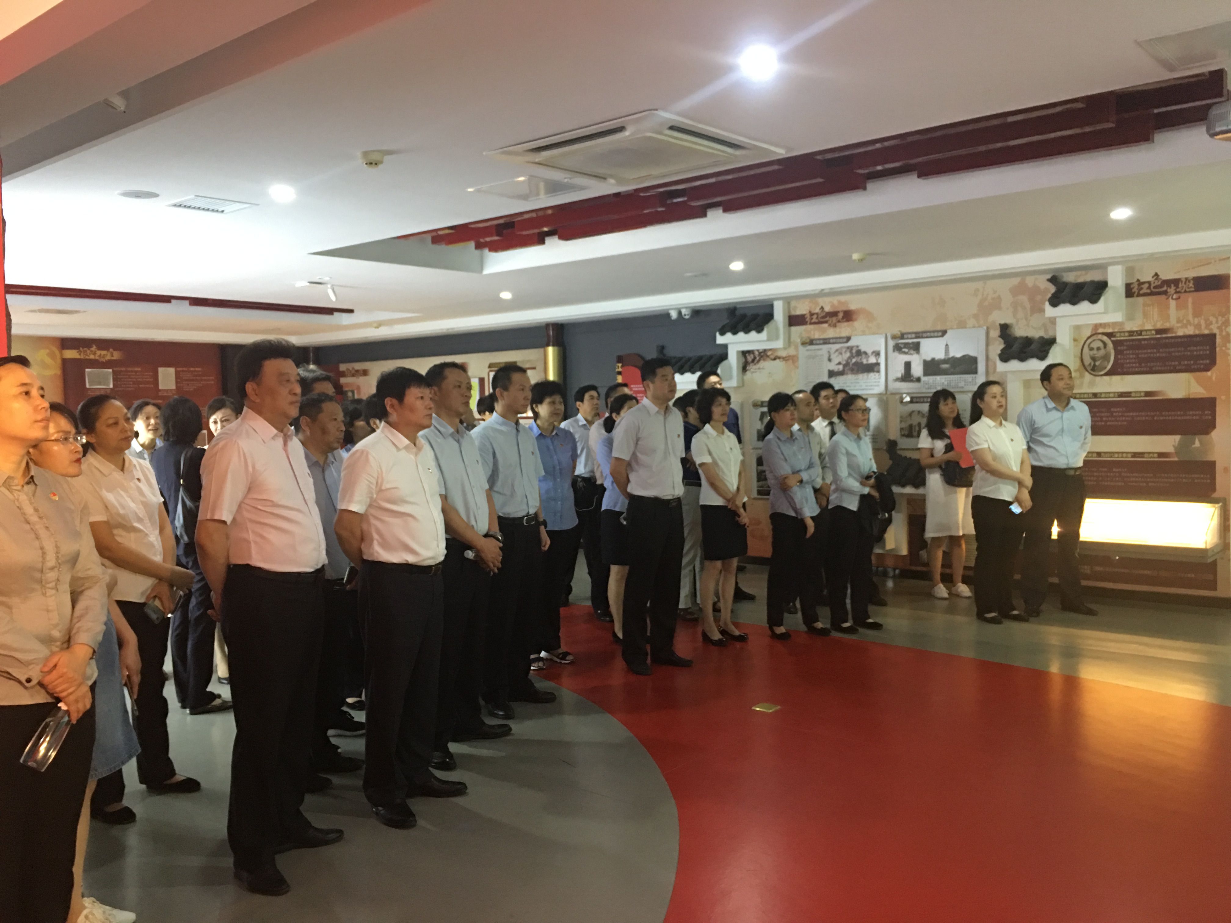 Z6��������ʱ���й������ٷ���վ