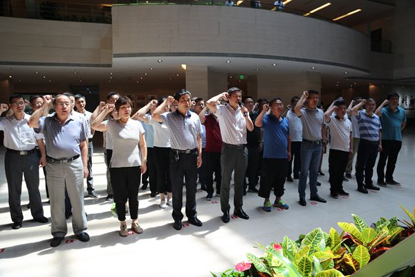 Z6��������ʱ���й������ٷ���վ