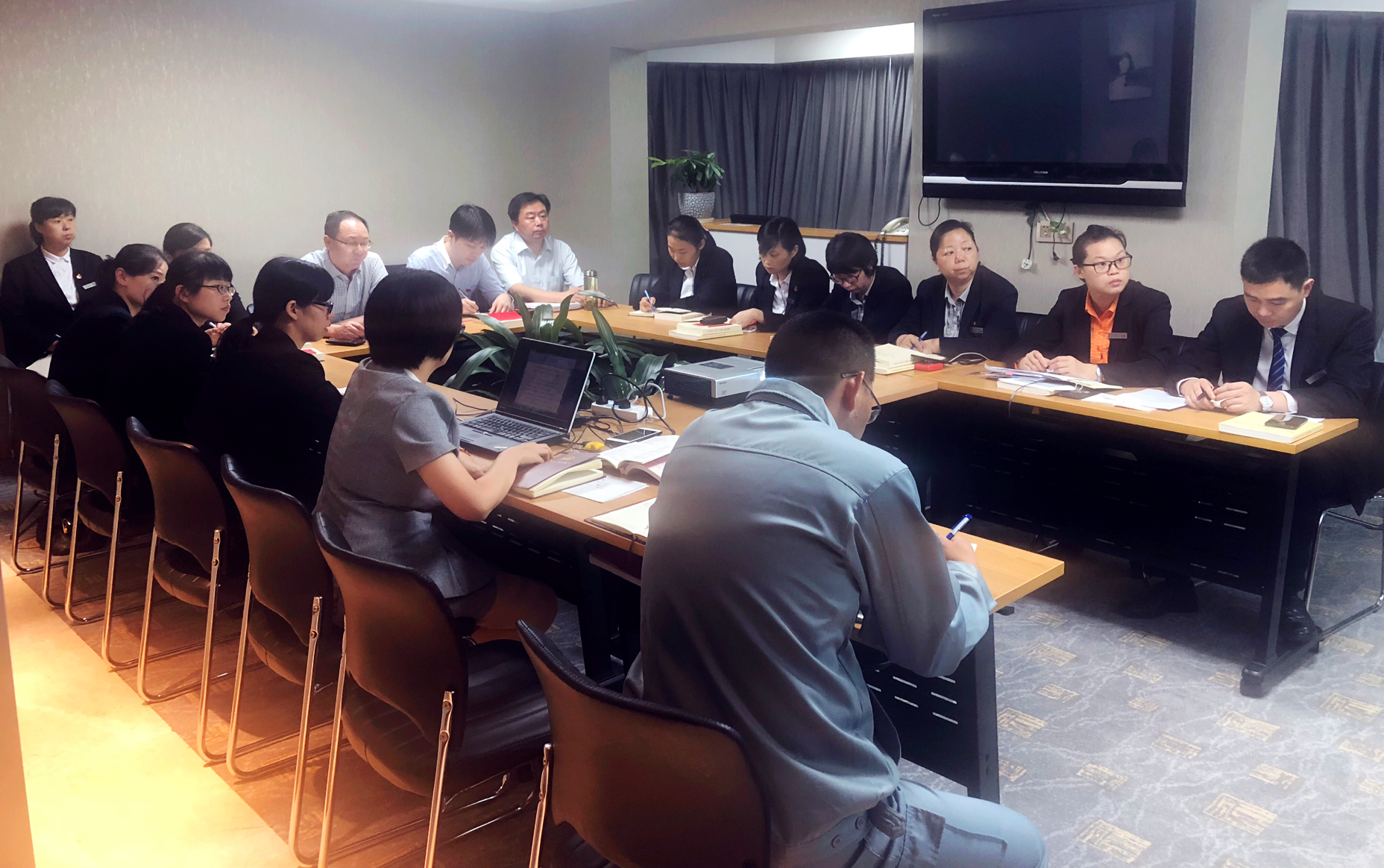 Z6��������ʱ���й������ٷ���վ