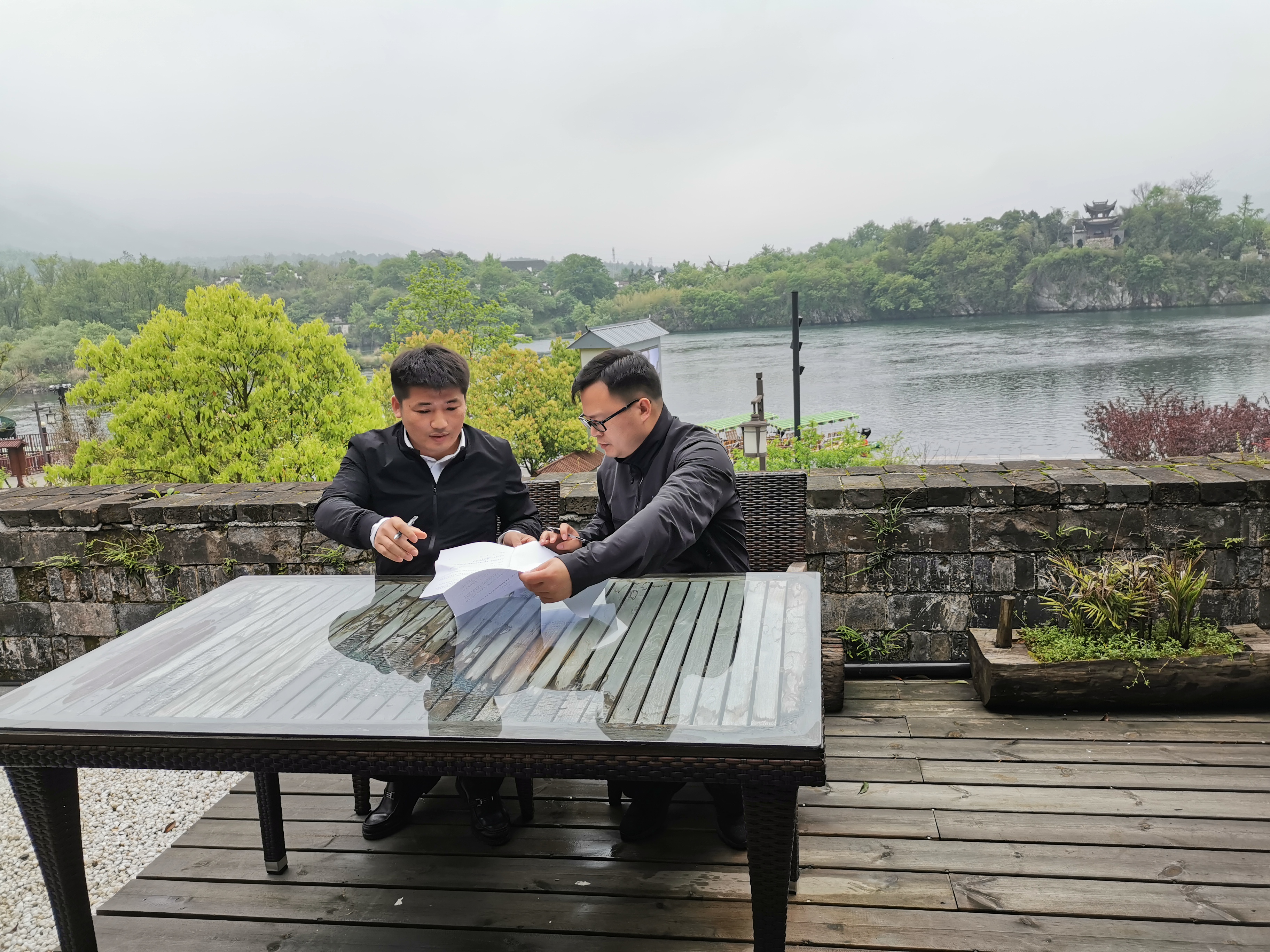 Z6��������ʱ���й������ٷ���վ