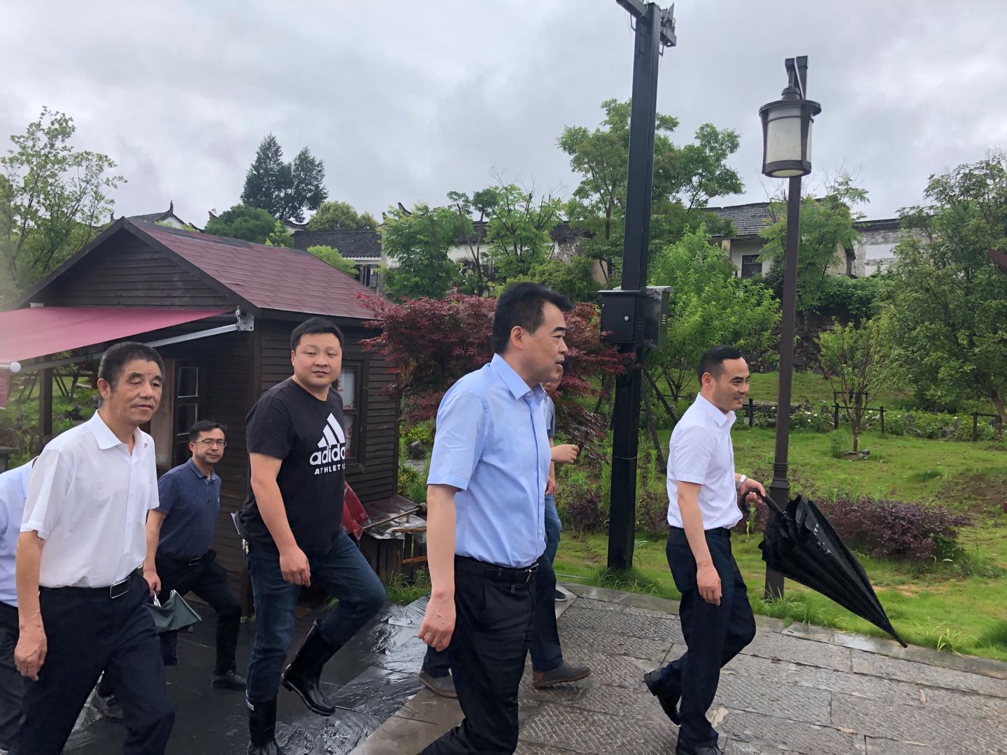 Z6��������ʱ���й������ٷ���վ