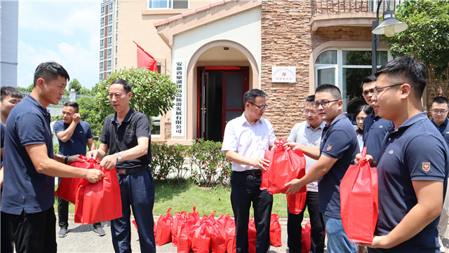 Z6��������ʱ���й������ٷ���վ