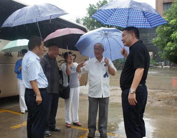 Z6��������ʱ���й������ٷ���վ