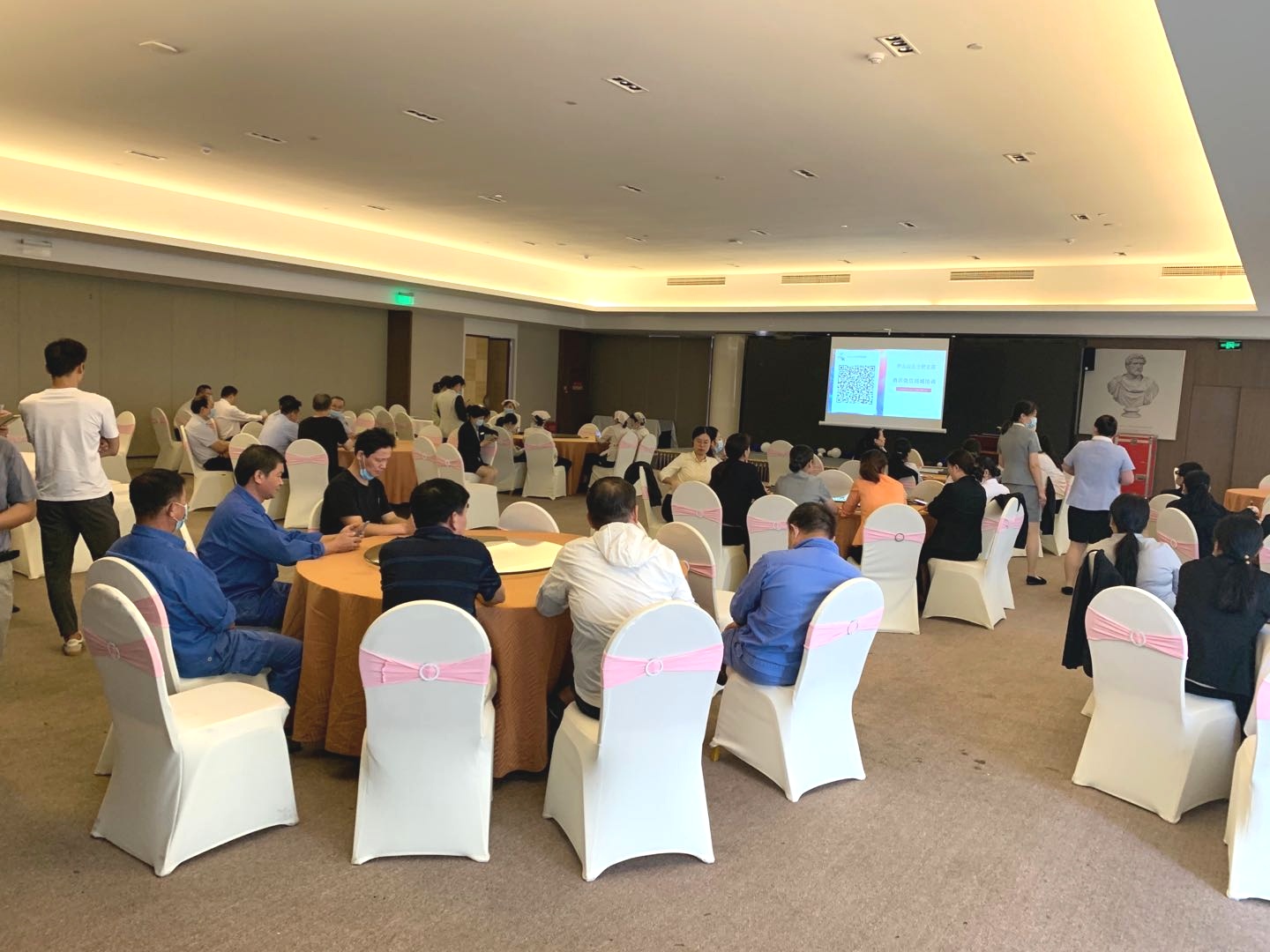 Z6��������ʱ���й������ٷ���վ