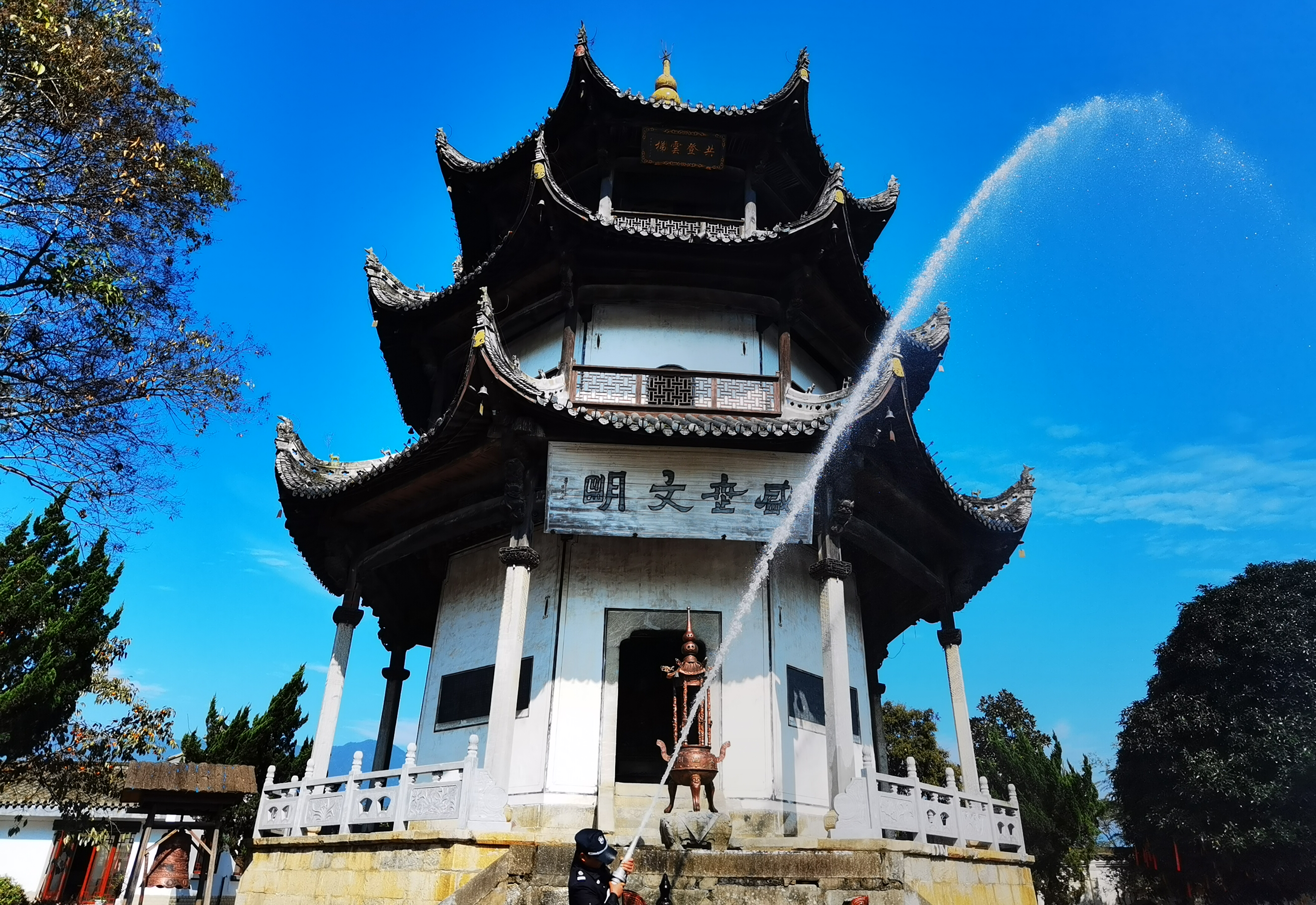 Z6��������ʱ���й������ٷ���վ