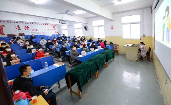 Z6��������ʱ���й������ٷ���վ