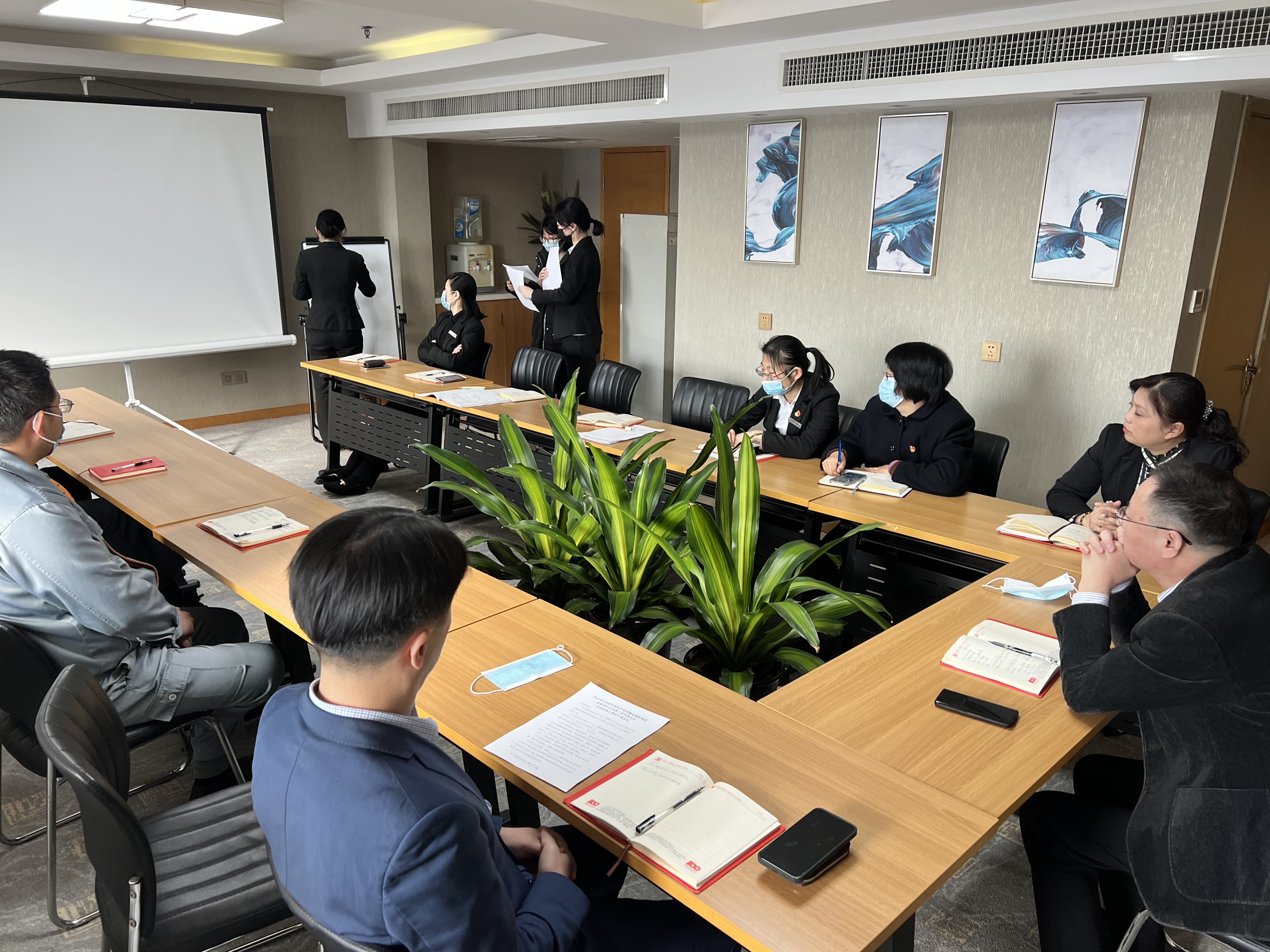 Z6��������ʱ���й������ٷ���վ