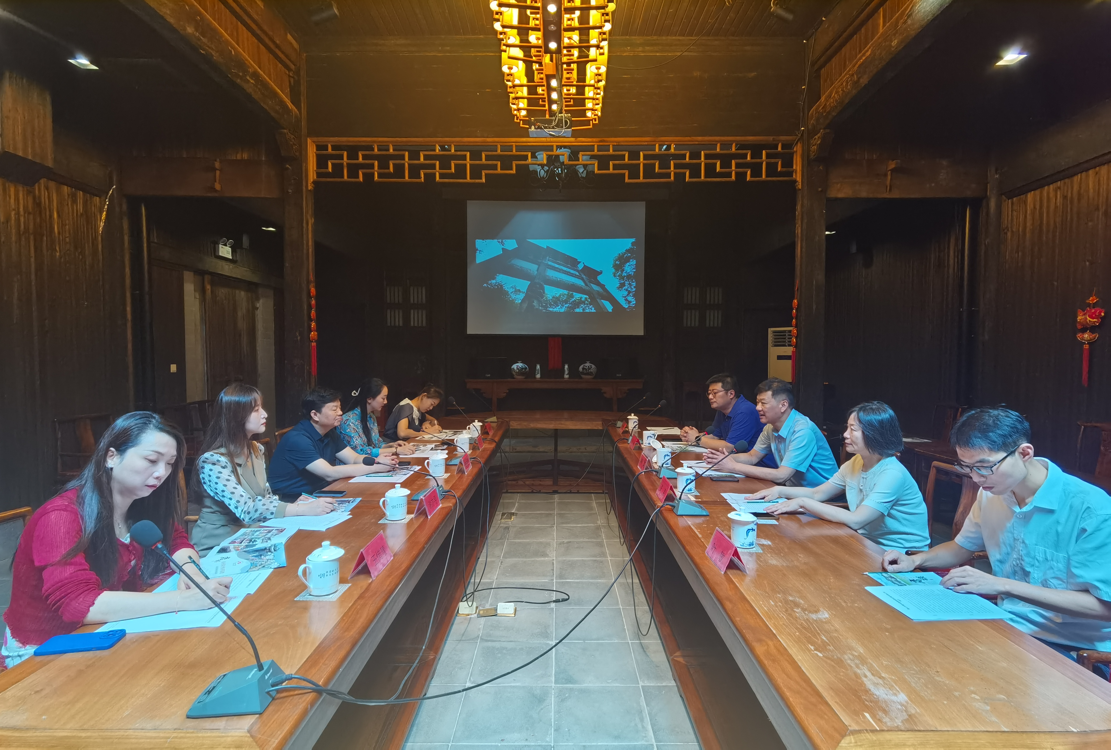 Z6��������ʱ���й������ٷ���վ