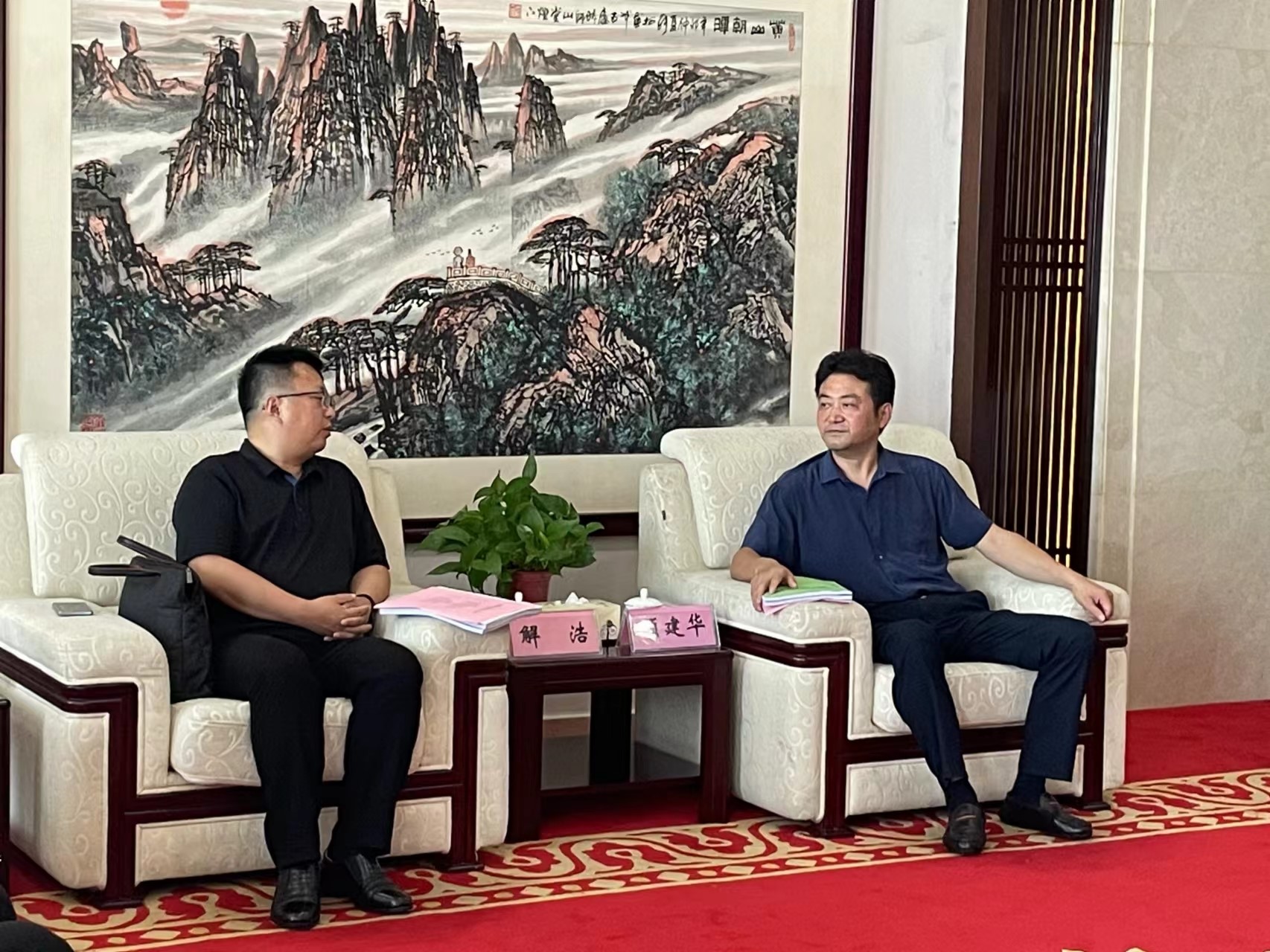 Z6��������ʱ���й������ٷ���վ