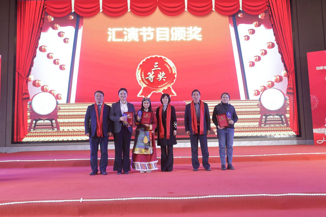 Z6��������ʱ���й������ٷ���վ