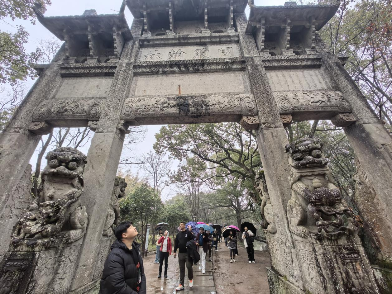 Z6��������ʱ���й������ٷ���վ