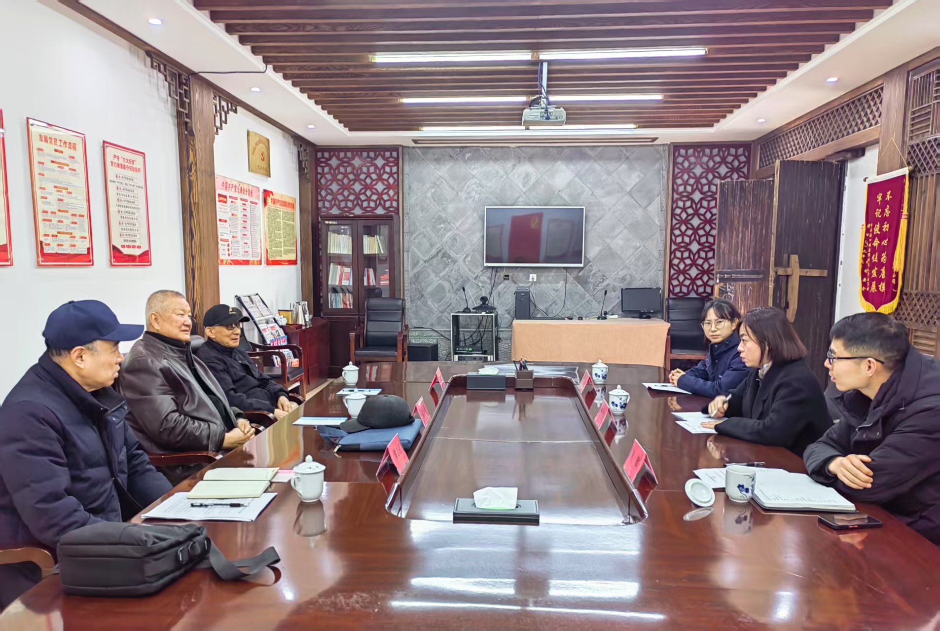 Z6��������ʱ���й������ٷ���վ