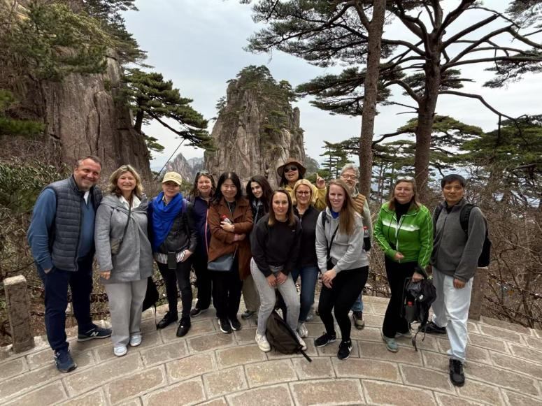 Z6��������ʱ���й������ٷ���վ